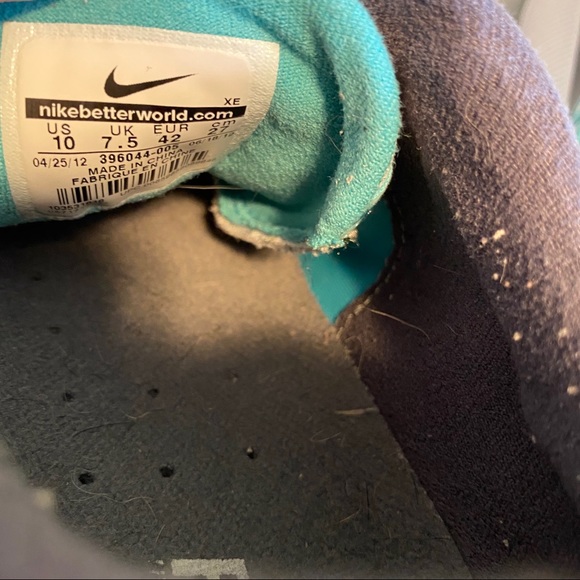 Nike Running Shoes - Picture 6 of 6